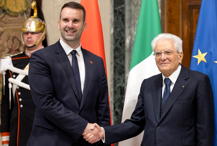 Mattarella con il primo ministro del Montenegro Milojko Spajic, 15 aprile 2025 (Ansa)
